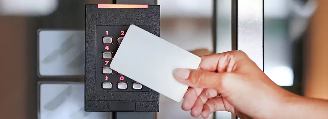 Benefits of Card Lock Readers for Properties in Hunters Creek, FL